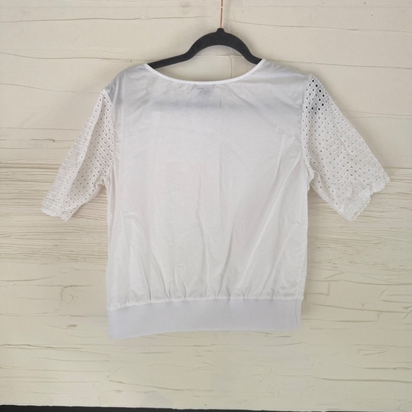 Holt Renfrew | Theory | Size M | White Mesh Panel Short Sleeve Top - Picture 5 of 5